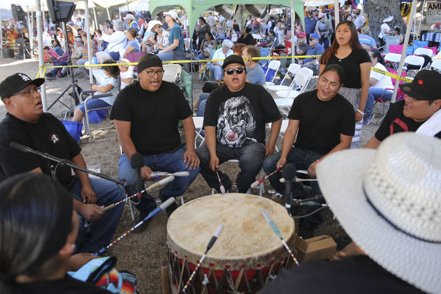 100519 Chumash Pow wow 03.jpg